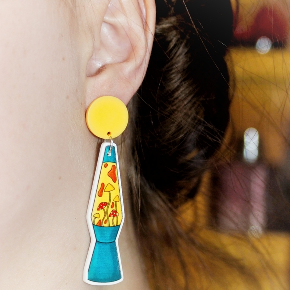 Trippy mushroom lava lamp earrings - Picture 4 of 10